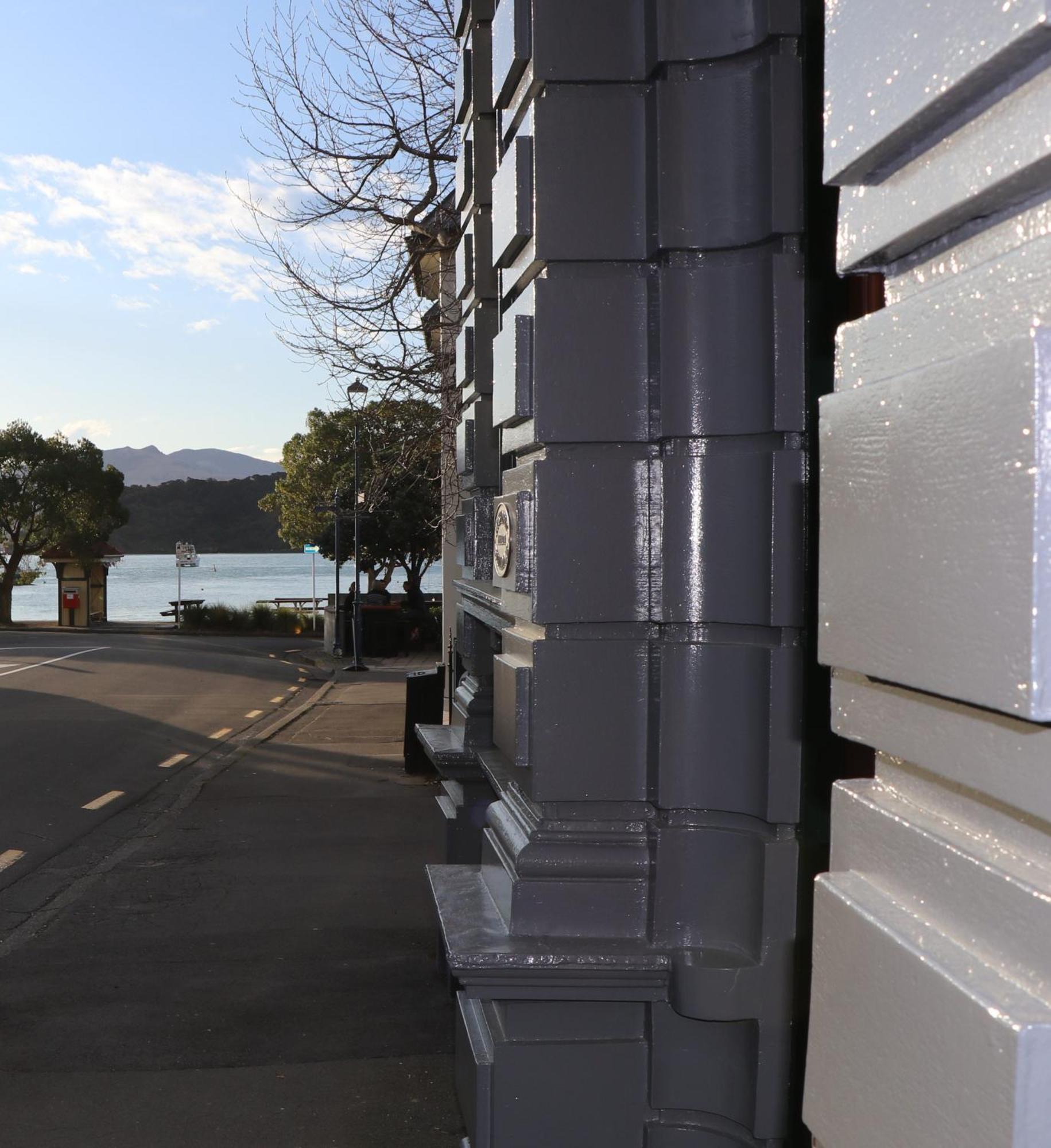 Historic Shipping Office - Akaroa Hotel ภายนอก รูปภาพ
